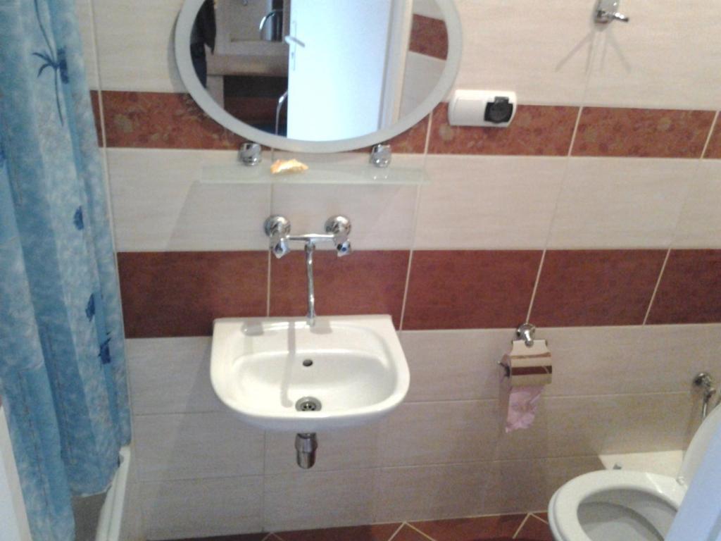 Hotel Skarpa Sejny Quarto foto